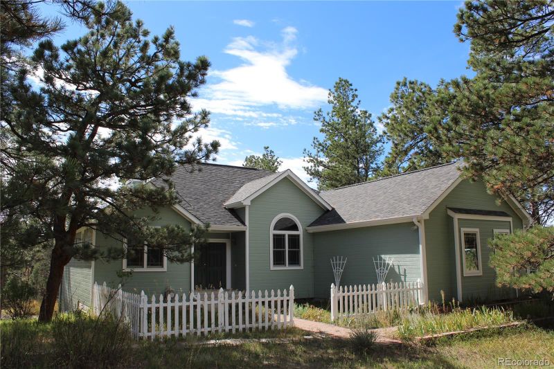 37622 Sable Ridge Rd, Elizabeth, CO 80107