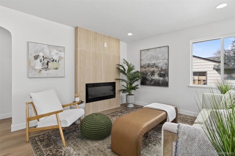 3724 E Nielsen Ln, Denver, CO 80210