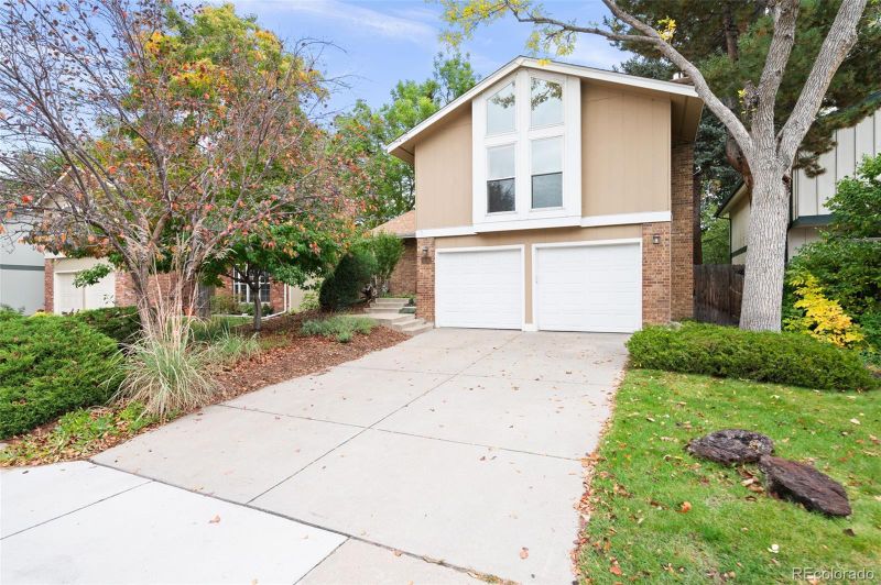 12316 E Bates Cir, Aurora, CO 80014