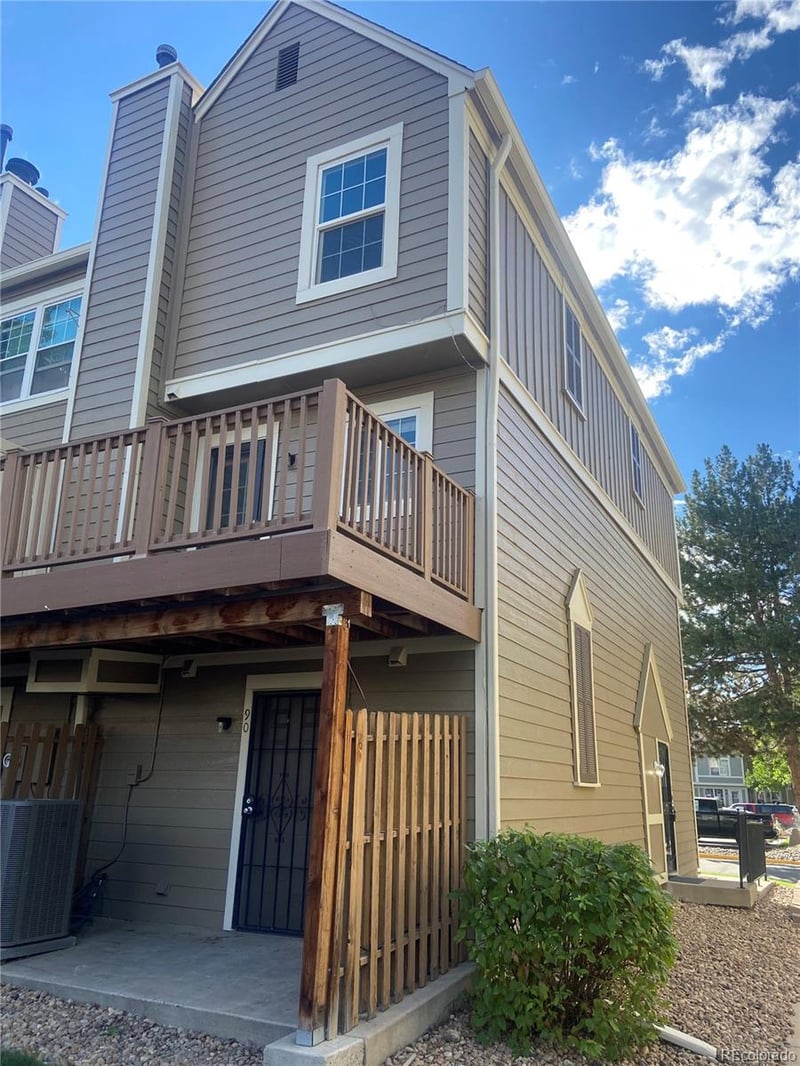 1811 S Quebec Way #90, Denver, CO 80231
