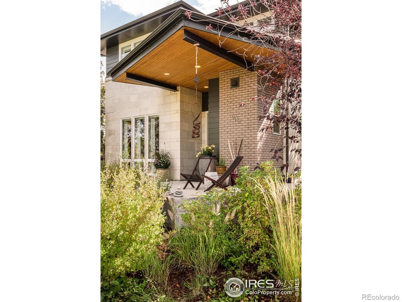 9138 E 35th Pl, Denver, CO 80238