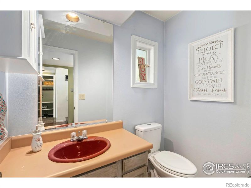 2264 Durango Dr, Loveland, CO 80538