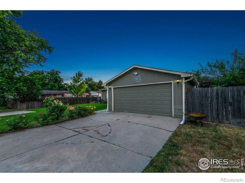 162 Robin Dr, Loveland, CO 80537