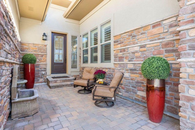 10457 Spring Green Dr, Englewood, CO 80112