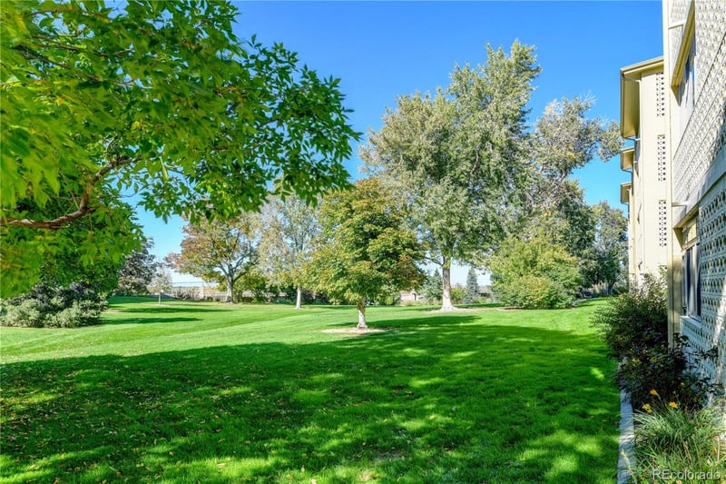585 S Alton Way #10A, Denver, CO 80247