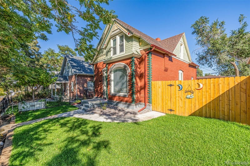 3854 N Cook St, Denver, CO 80205