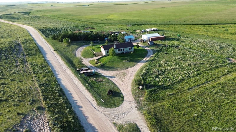 61998 County Road 4 5, Holyoke, CO 80734