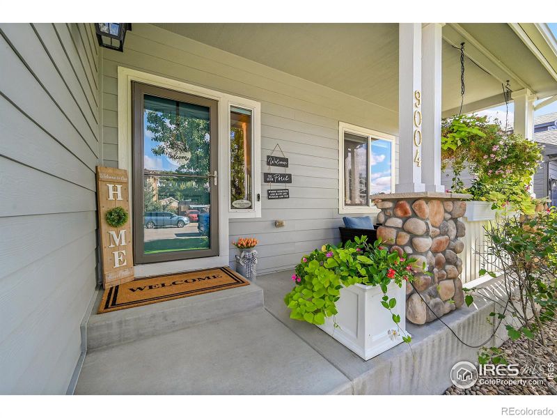 9004 Harlequin Cir, Longmont, CO 80504