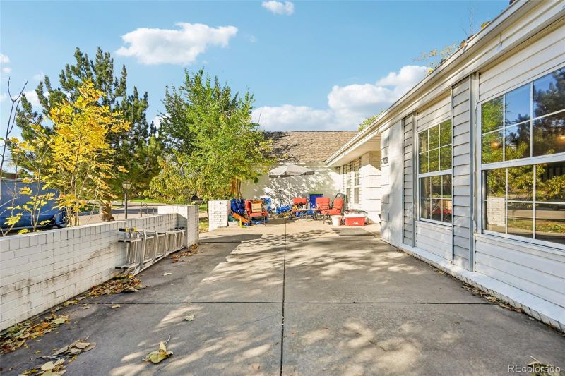 6708 S Detroit Cir, Centennial, CO 80122