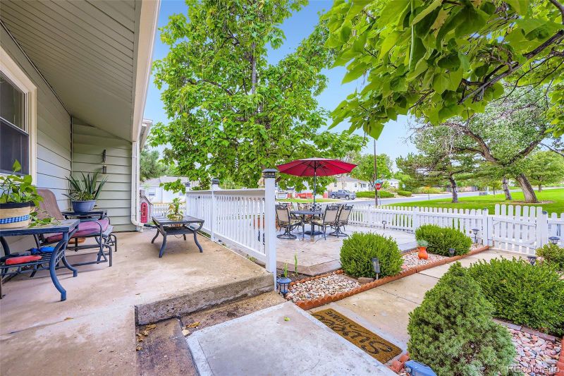 8960 Vine St, Thornton, CO 80229