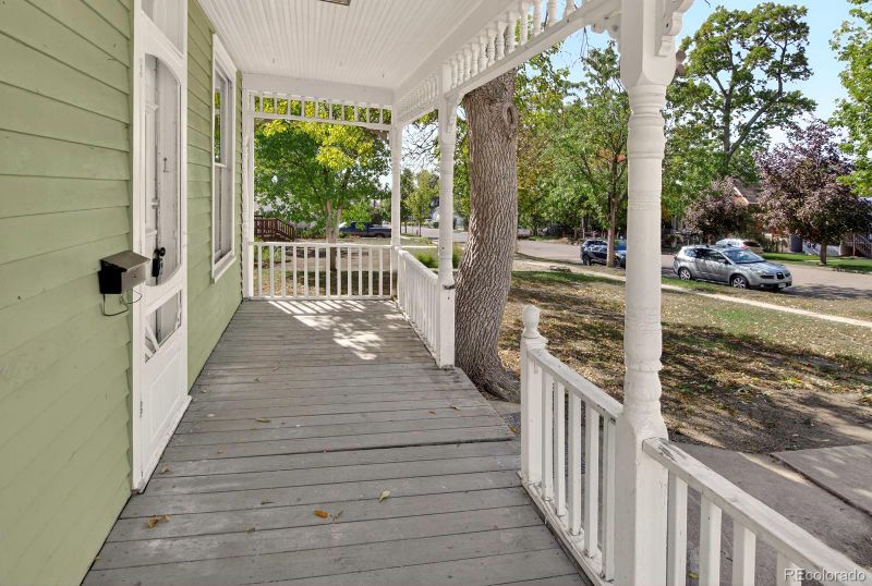 222 Bowen St, Longmont, CO 80501