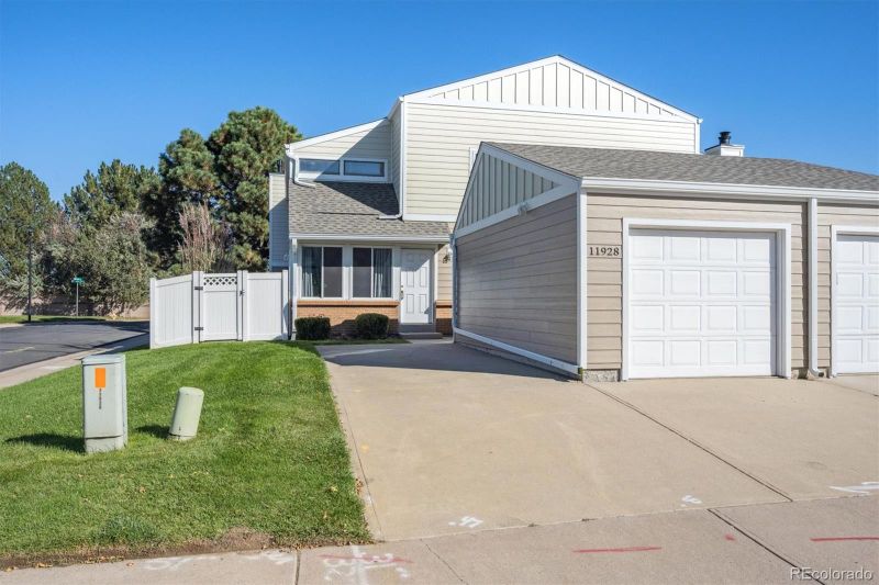 11928 Monroe St, Thornton, CO 80233