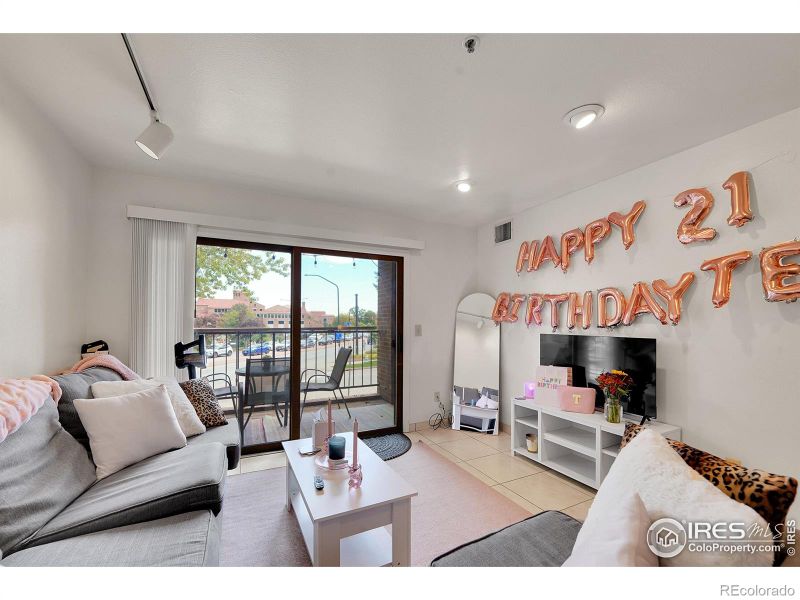 1085 Broadway #4, Boulder, CO 80302