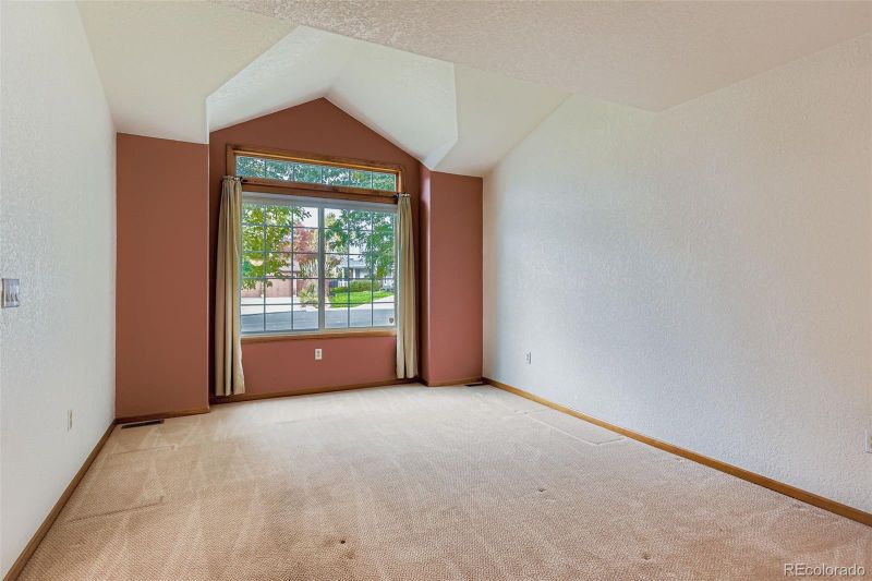 5245 S Flanders St, Centennial, CO 80015