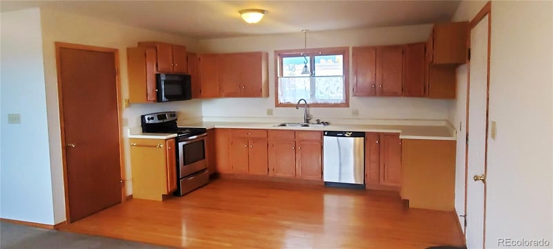 201 6th St, Fort Garland, CO 81133