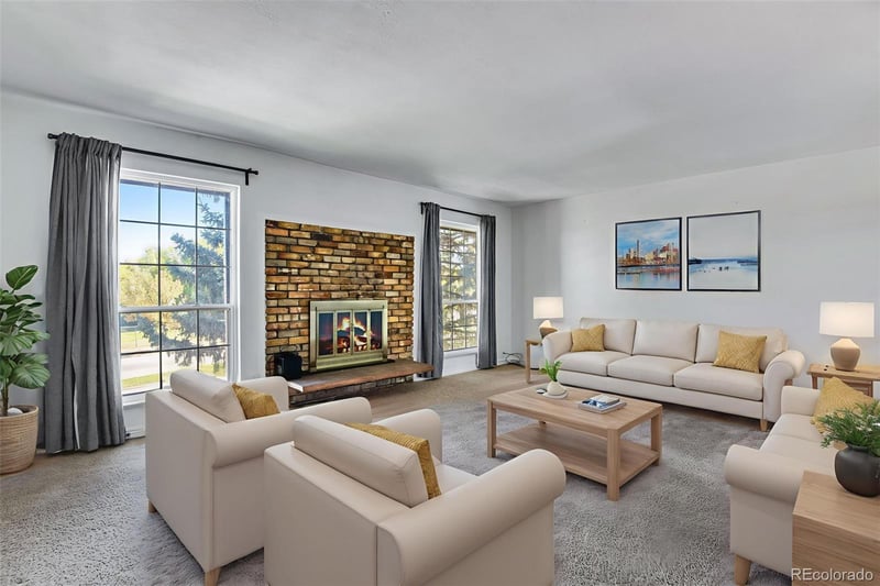 3855 S Monaco St #209, Denver, CO 80237