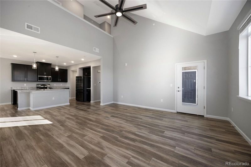 1881 S Dunkirk St #201, Aurora, CO 80017
