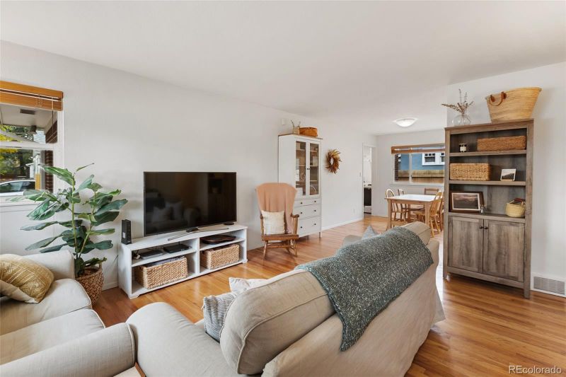 126 E Harrison St, Colorado Springs, CO 80907