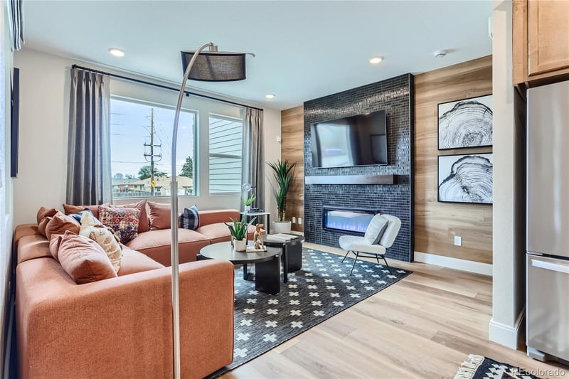 6864 Zuni Ct, Denver, CO 80221