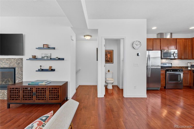 299 Cheyenne Dr, Lafayette, CO 80026