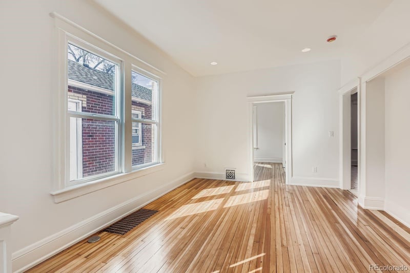 469 S Lincoln St, Denver, CO 80209