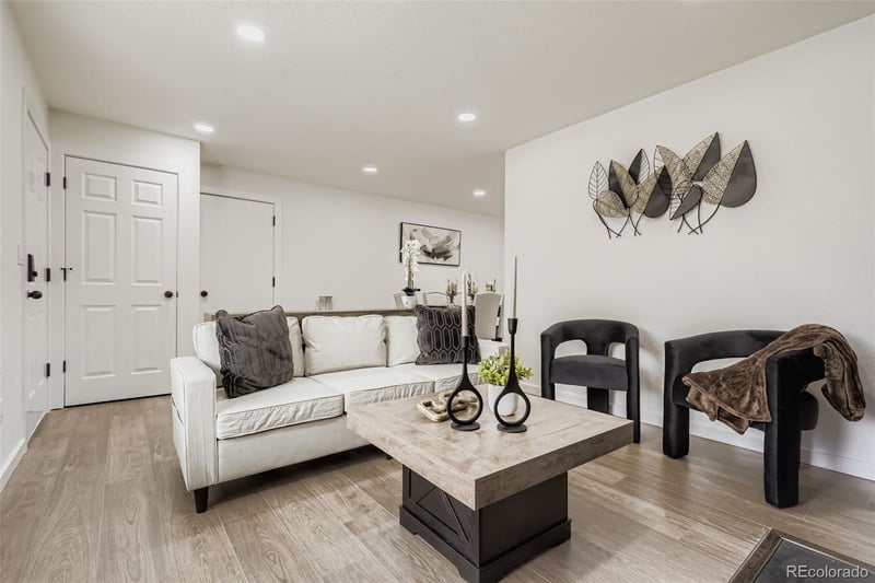 4465 Durham Ct, Denver, CO 80239