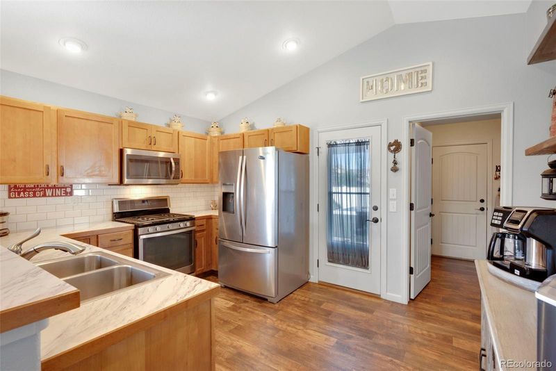 2457 Shooting Star Way, Evans, CO 80620