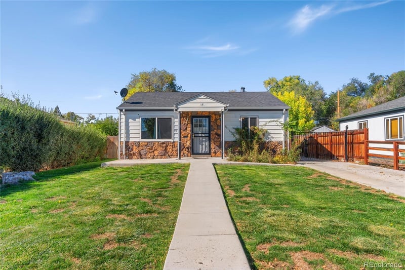 915 Yates St, Denver, CO 80204