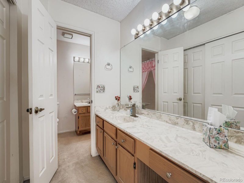 1044 S Yampa St #C, Aurora, CO 80017