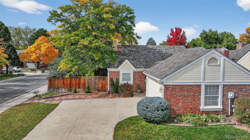 5289 S Cody St, Littleton, CO 80123