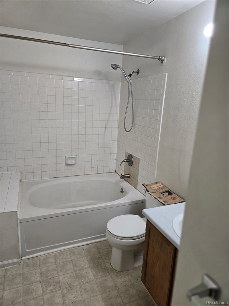 21187 E 42nd Ave, Denver, CO 80249