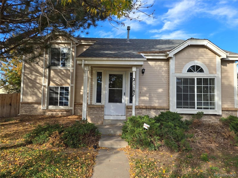 21187 E 42nd Ave, Denver, CO 80249