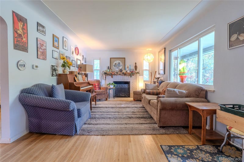 3262 S Clermont St, Denver, CO 80222