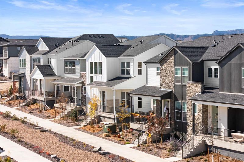 7264 Watercress Dr, Littleton, CO 80125