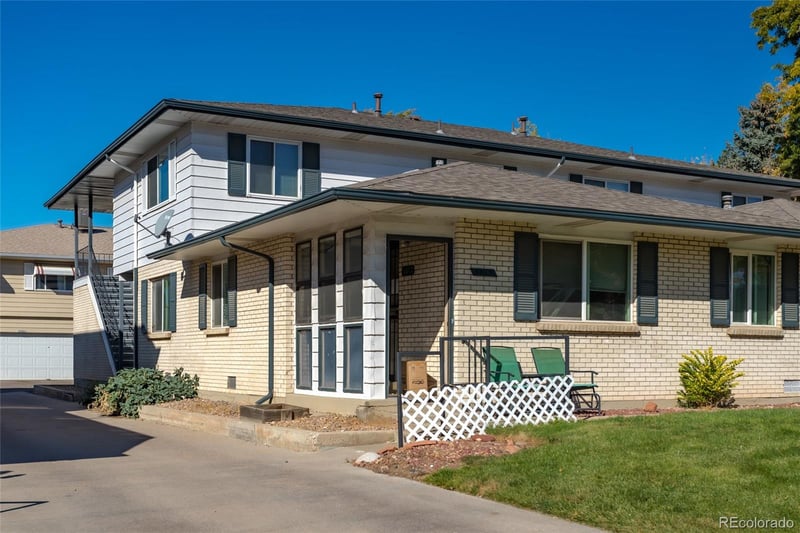 9957 Croke Dr, Denver, CO 80260