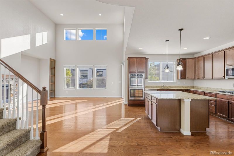 8776 Gore St, Arvada, CO 80007