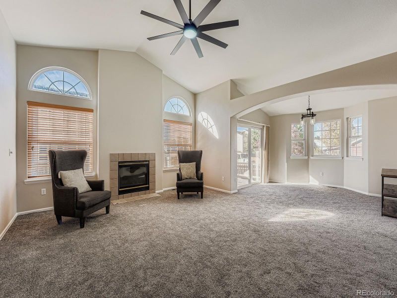 2209 S Flanders St, Aurora, CO 80013