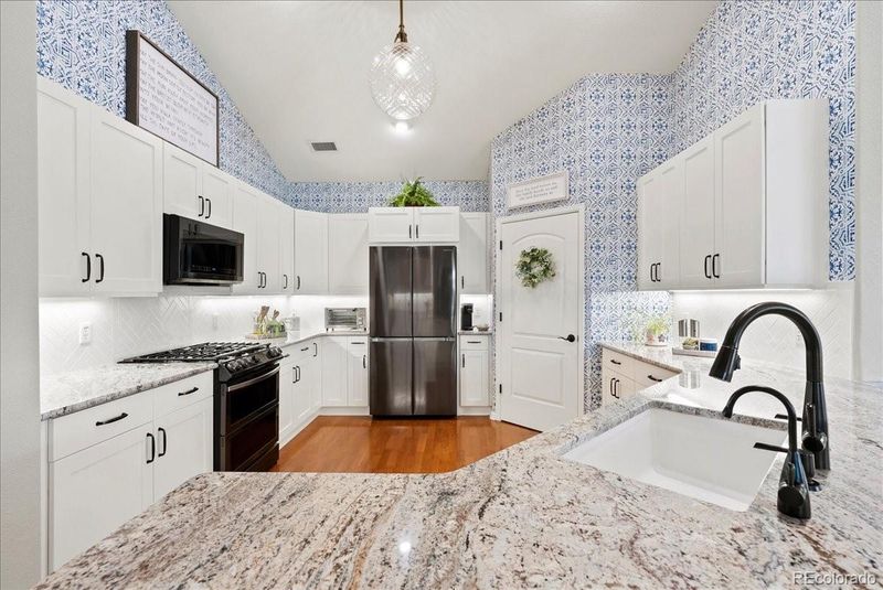 8555 Gold Peak Dr #A, Highlands Ranch, CO 80130