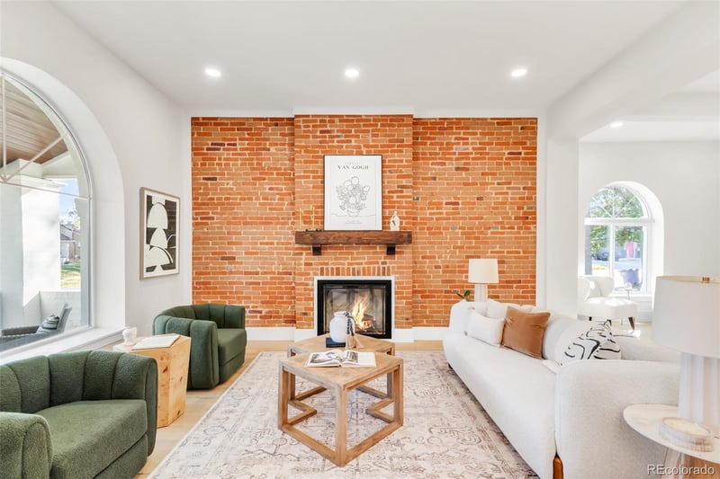 2511 N Gaylord St, Denver, CO 80205