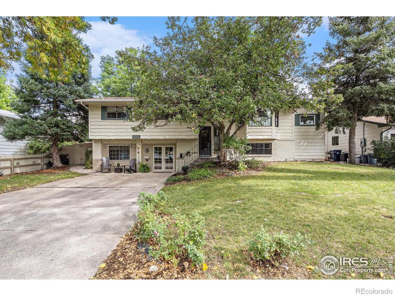 2404 Sheffield Cir E, Fort Collins, CO 80526