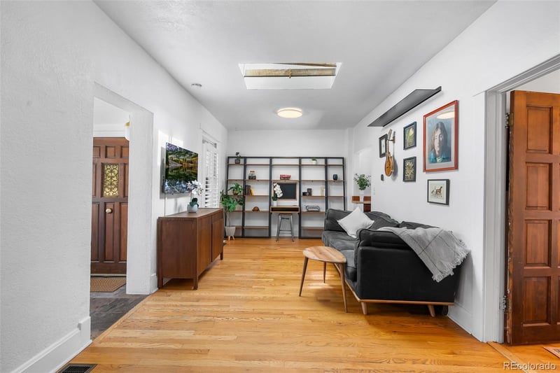 816 E 4th Ave, Denver, CO 80218