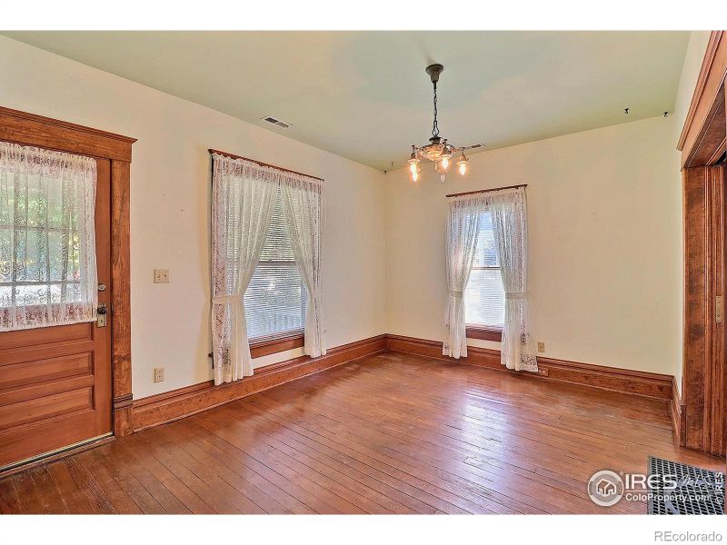 1114 12th St, Greeley, CO 80631