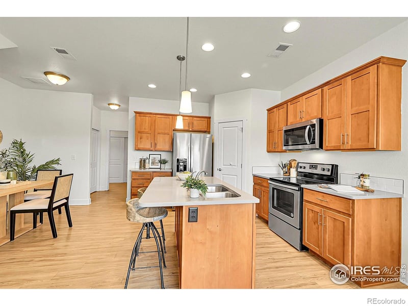 6460 Orchard Park Dr #4, Greeley, CO 80634