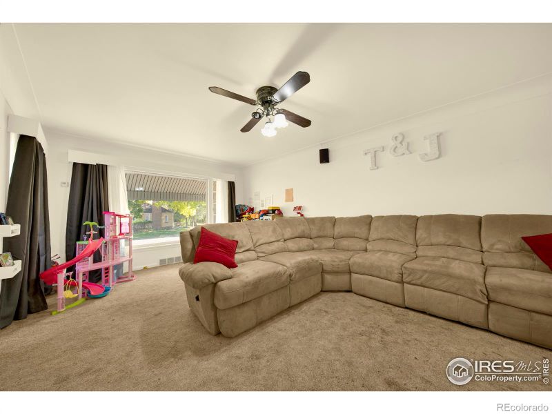724 Carson St, Brush, CO 80723
