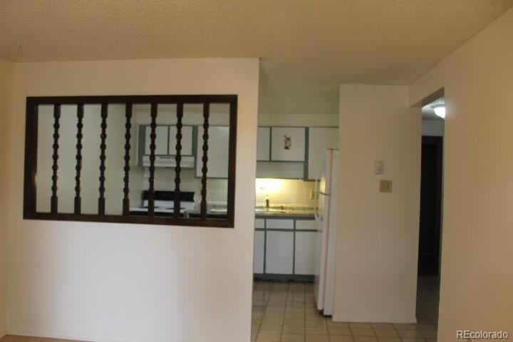 1302 S Parker Rd #217, Denver, CO 80231