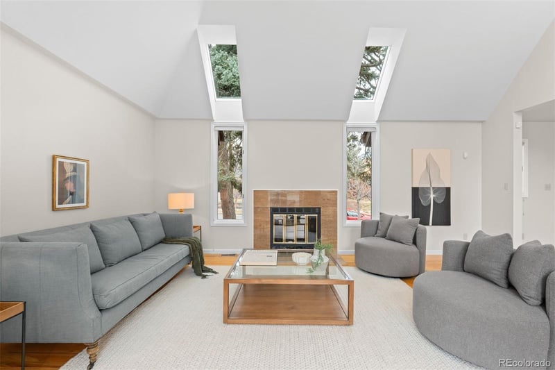 838 Milwaukee St, Denver, CO 80206