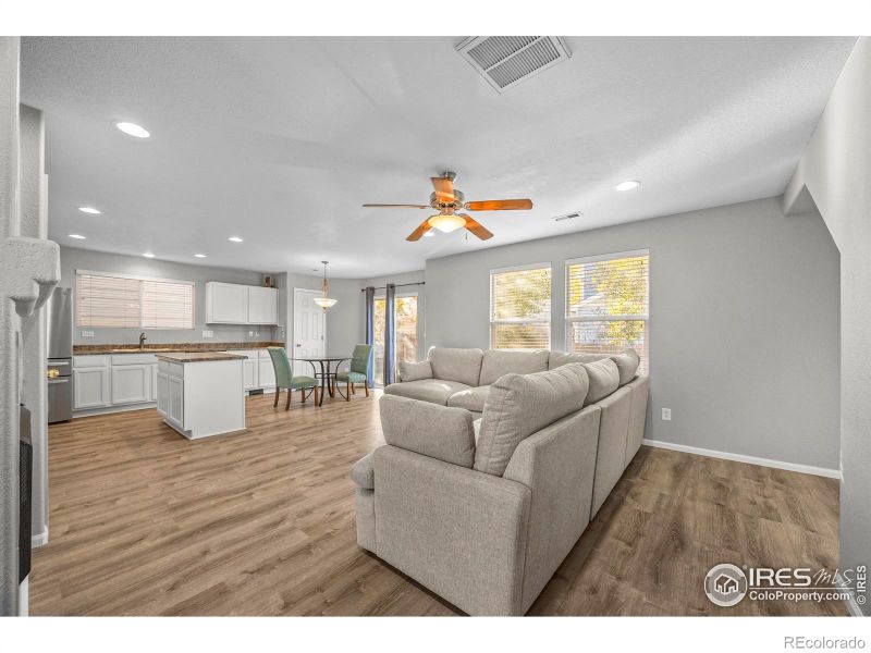 10688 Durango Pl, Longmont, CO 80504