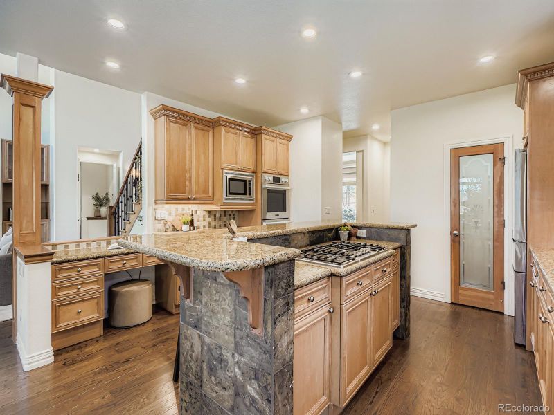 8905 Windhaven Dr, Parker, CO 80134