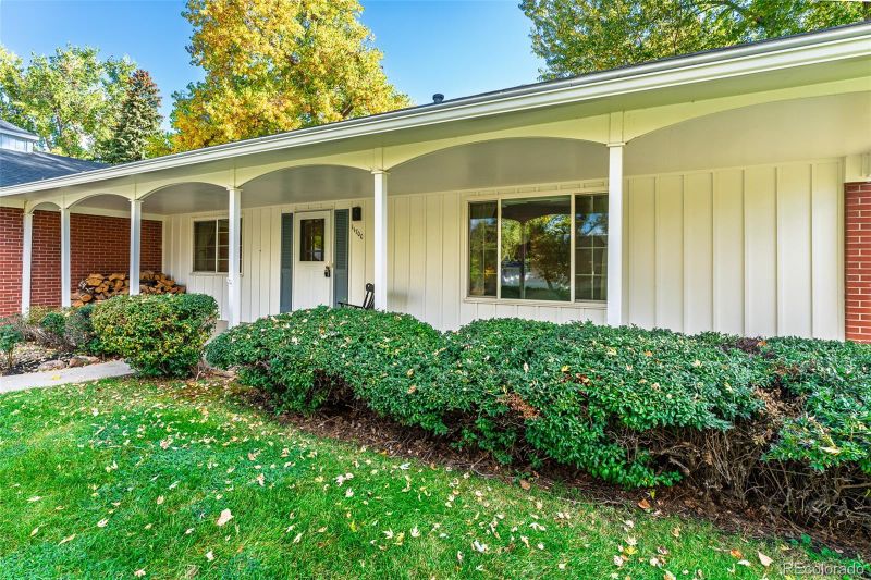 11700 W 24th Place Cir, Lakewood, CO 80215