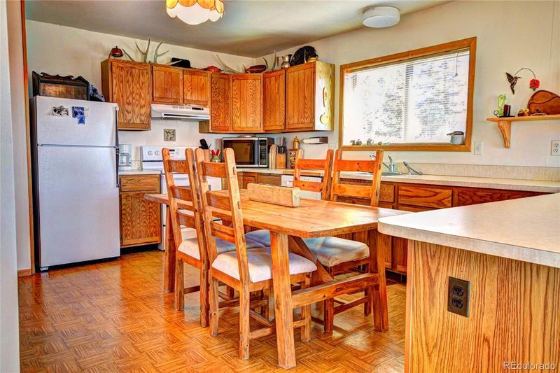 28 Concord Ct, Jefferson, CO 80456